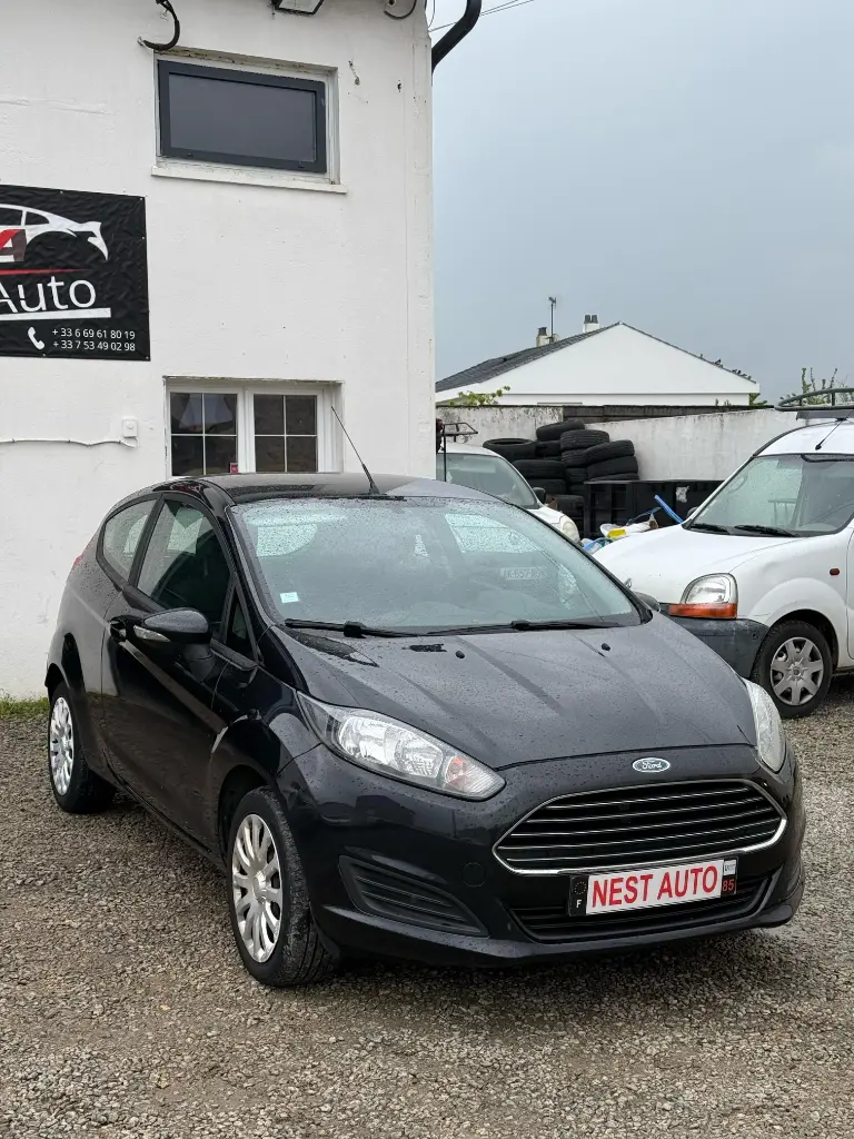 Ford Fiesta 1.25 Essence 60Ch  (120868km)