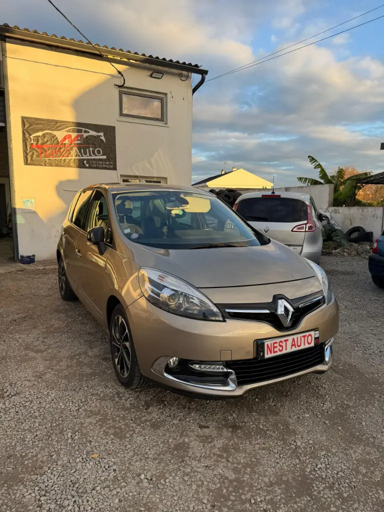 RENAULT SCENIC III 1.2 TCe 132Ch
