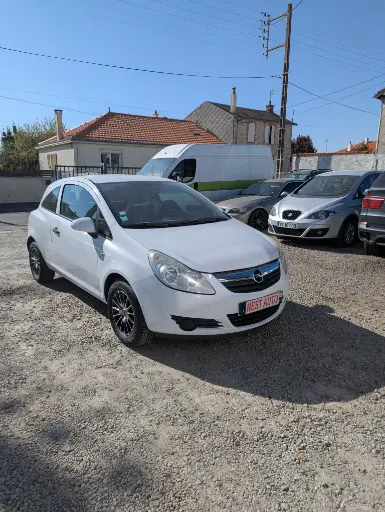 Opel Corsa D 1.0 Essence 60Ch (117895 km)