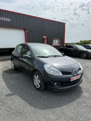 RENAULT CLIO 3 1.5 DCI 85Ch    (122715km)